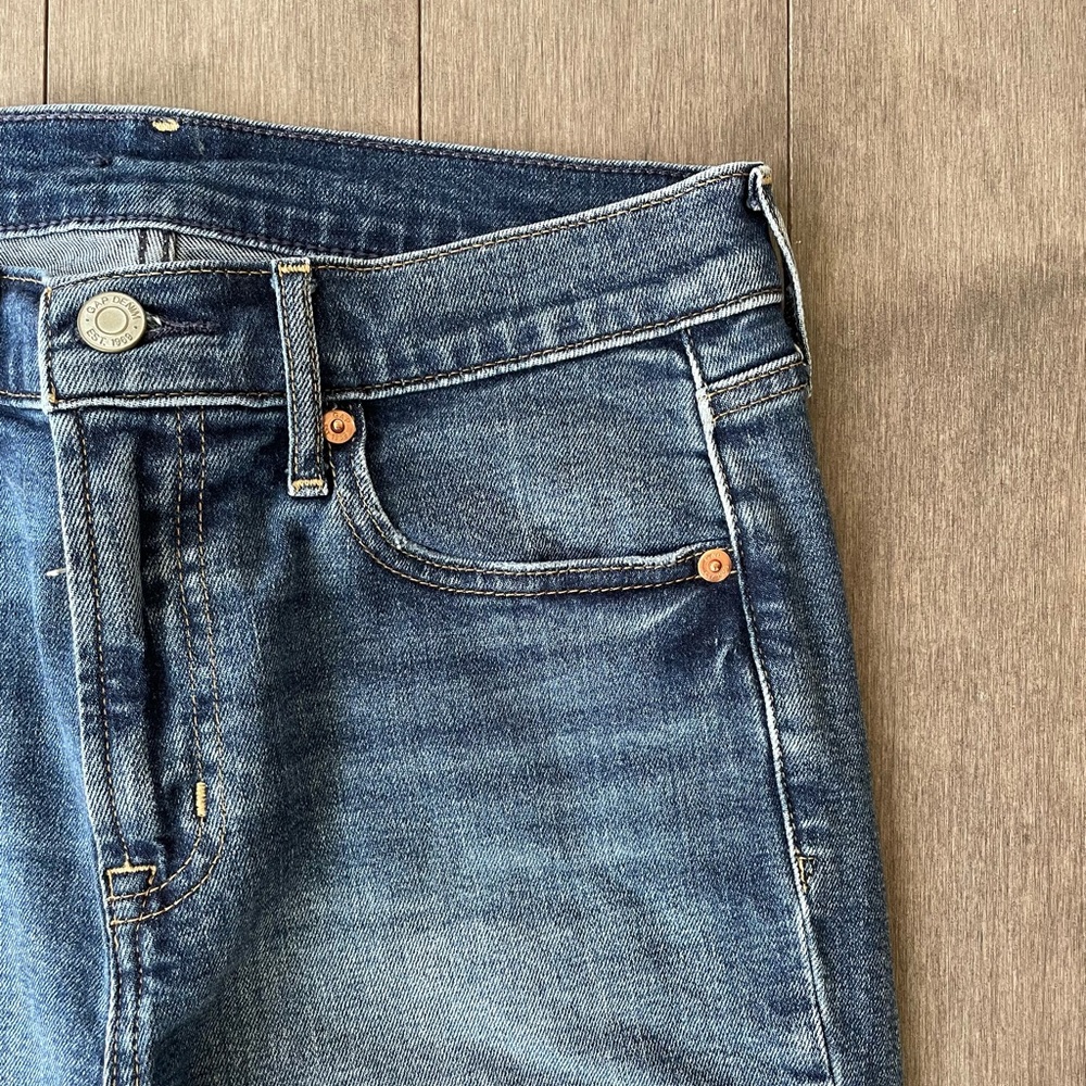 Gap vintage slim mid rise jeans, medium blue, size 27 tall - Picture 5 of 7
